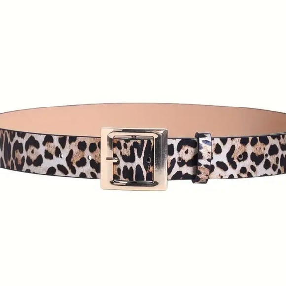 NWOT white, brown black, faux Leopard Print Women's Belt - Picture 3 of 4